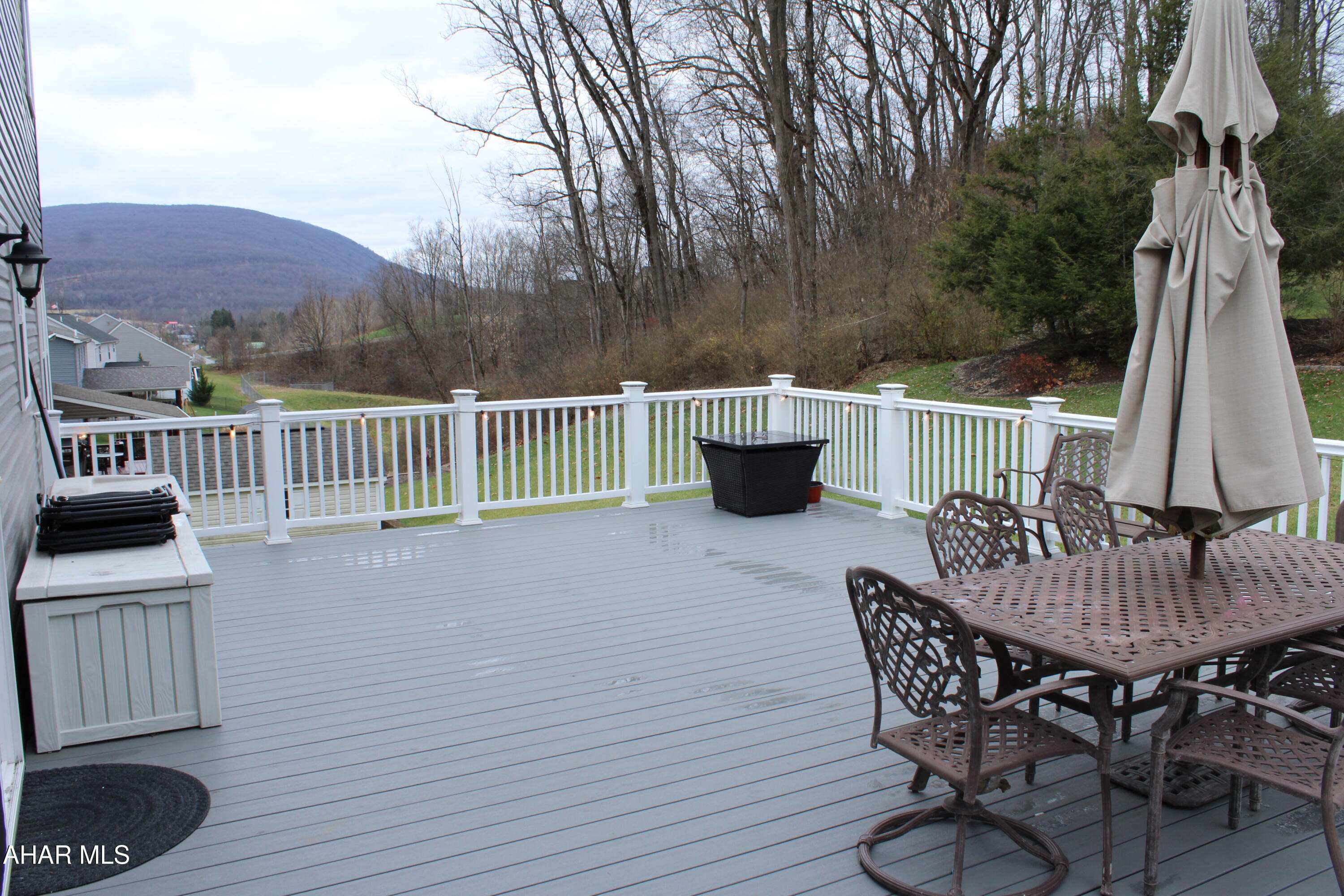 Rolling Hills - Residential