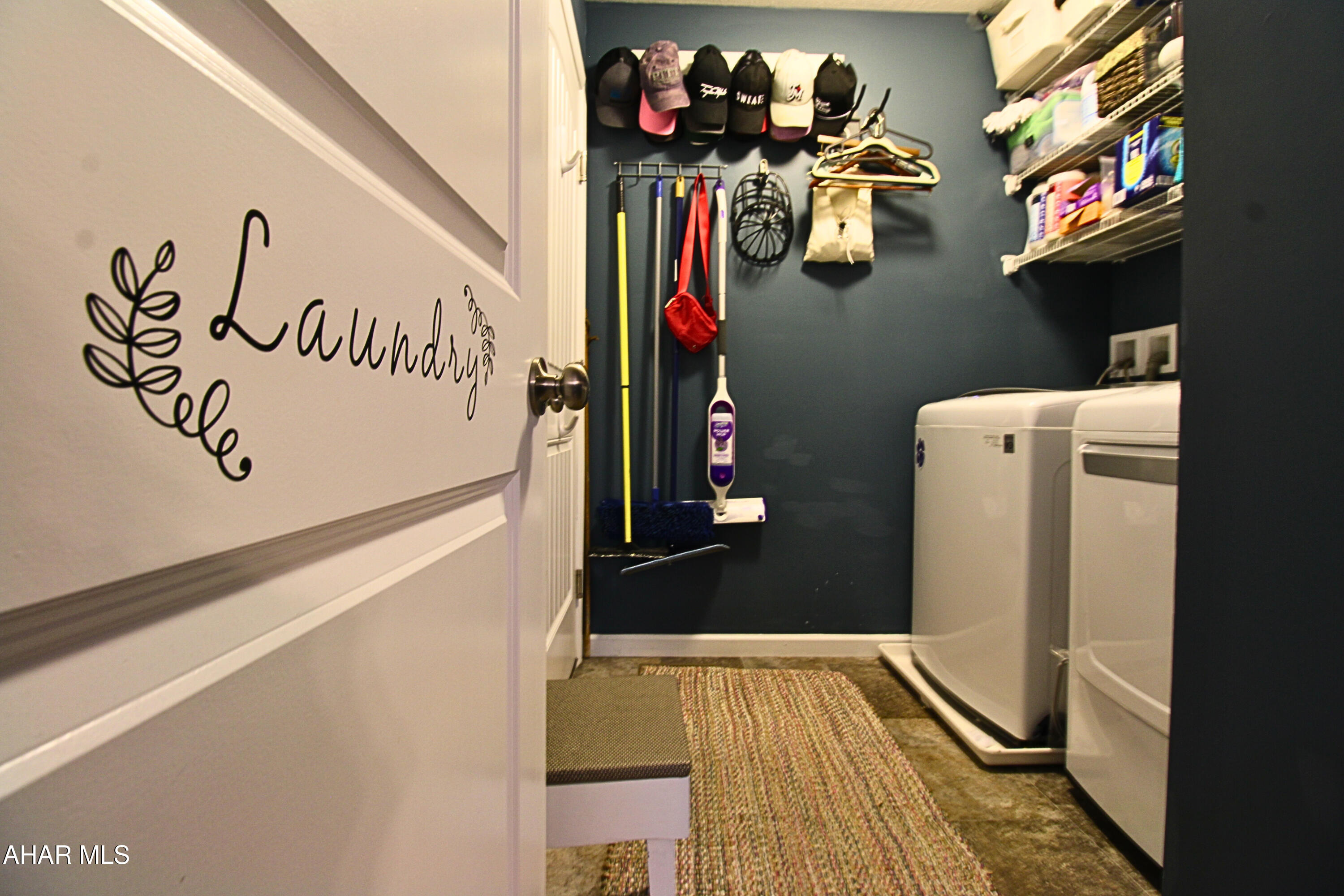 Rolling Hills - Residential