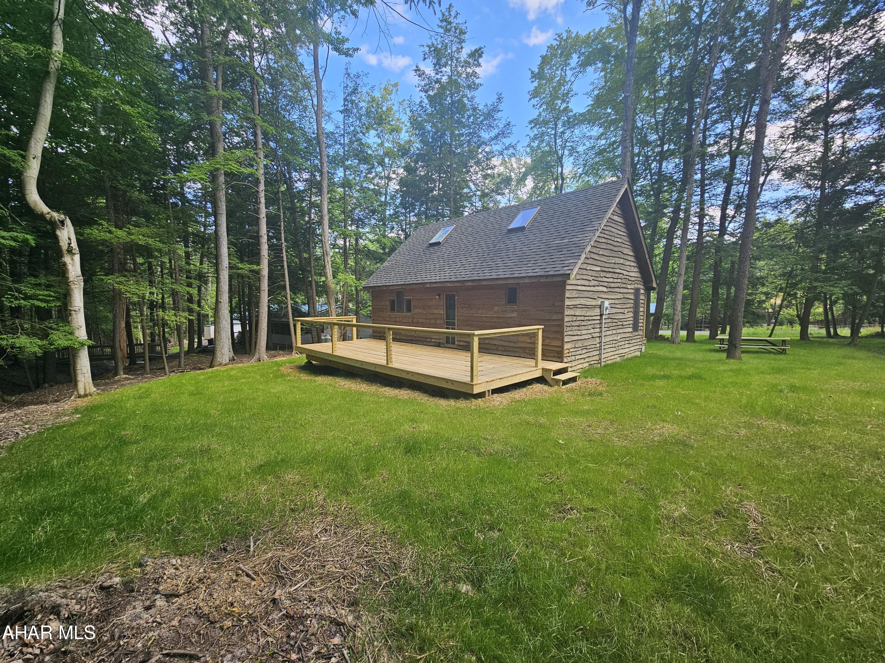 Glendale Yearound - Residential