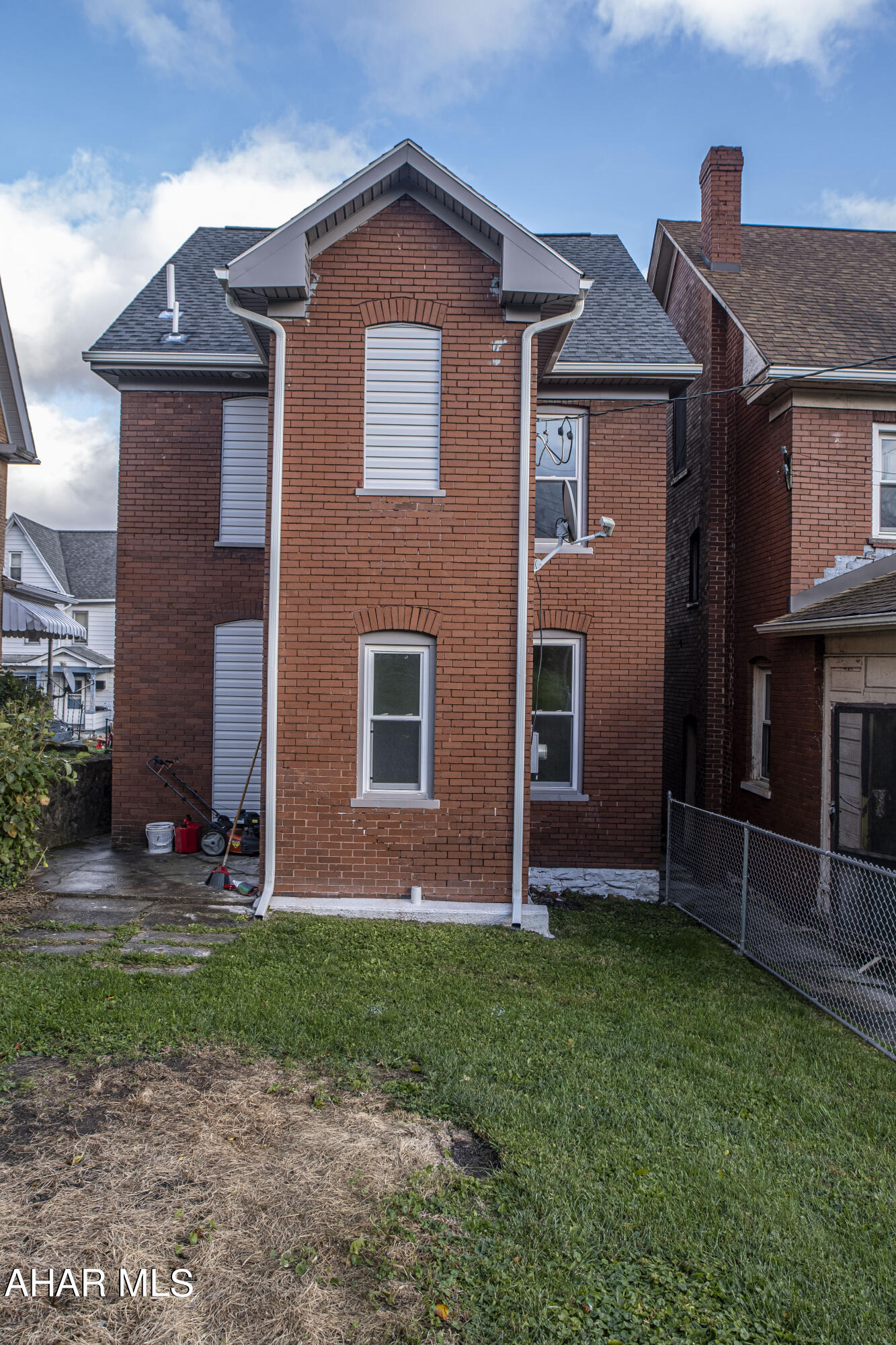 Juniata - Residential