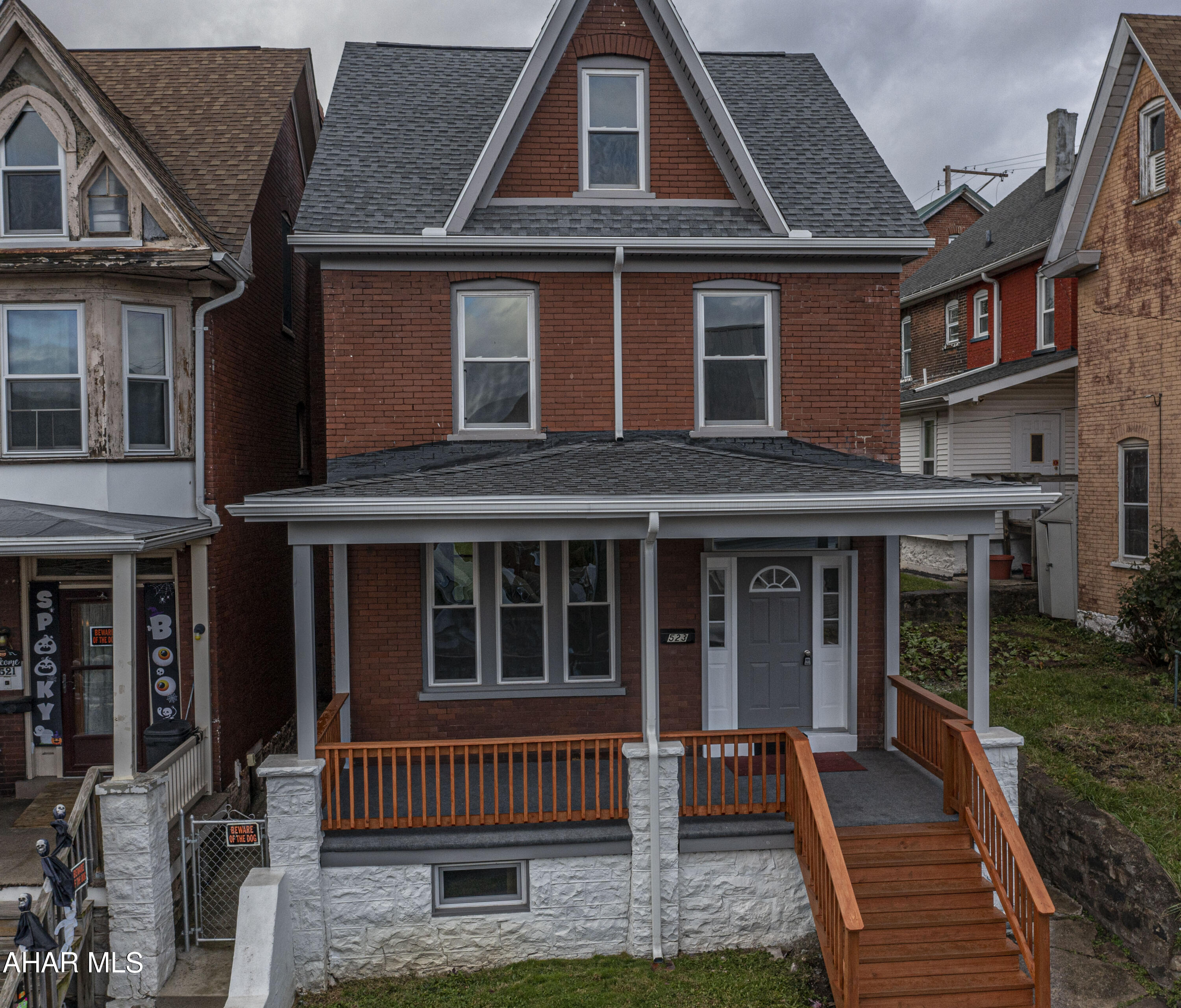 Juniata - Residential