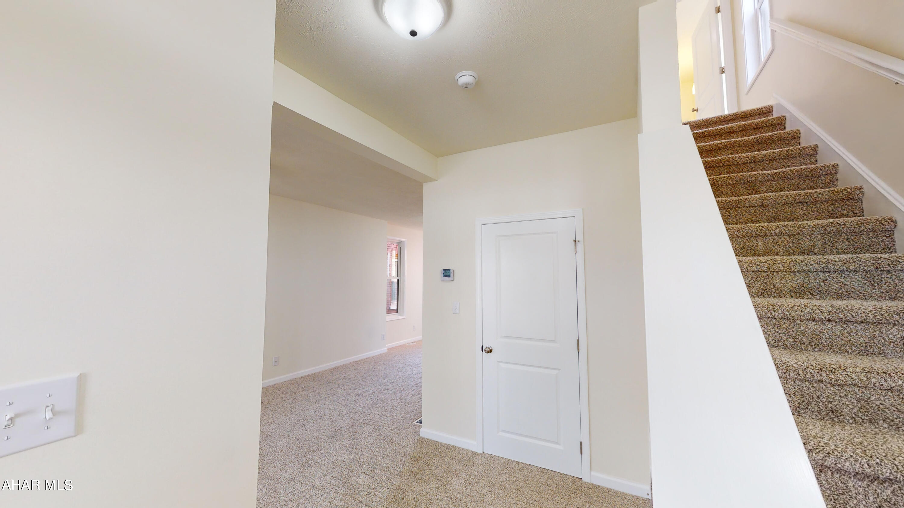 Juniata - Residential