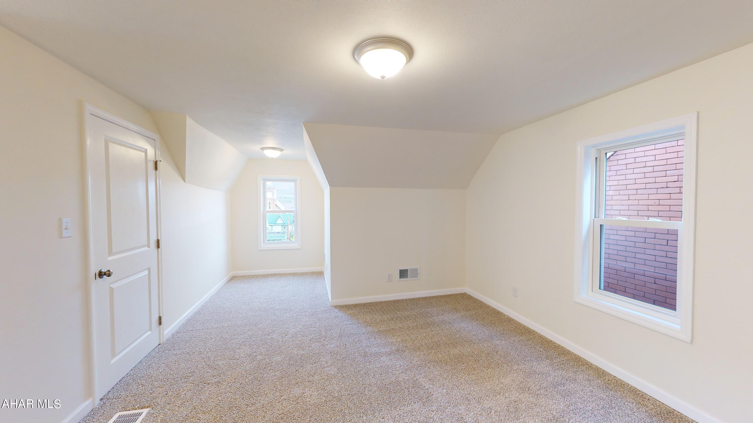 Juniata - Residential