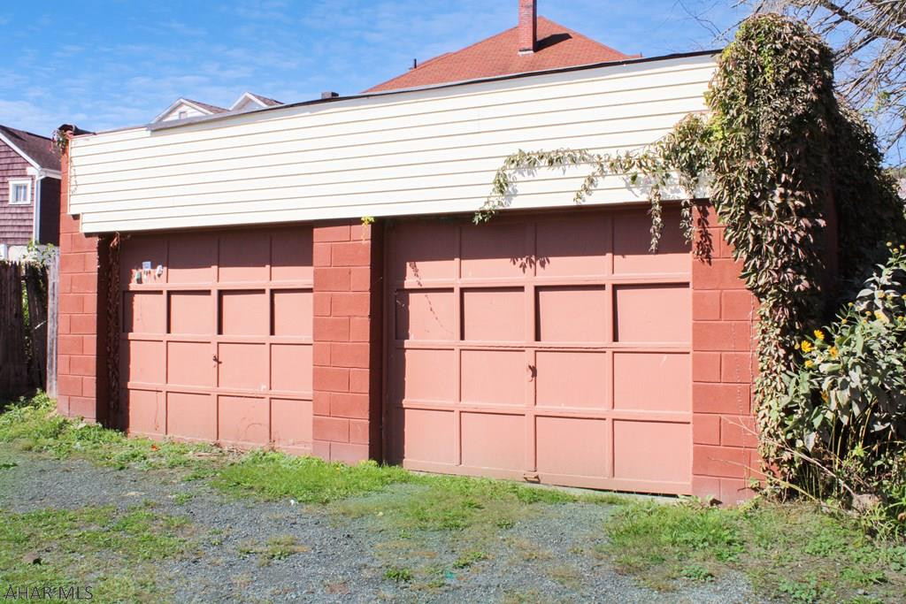 Unknown - Residential