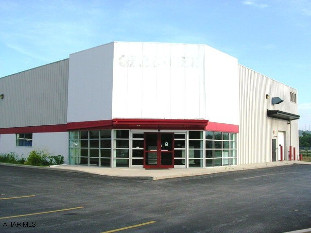 Unknown - Commercial Sale