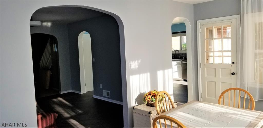 Juniata Gap - Residential