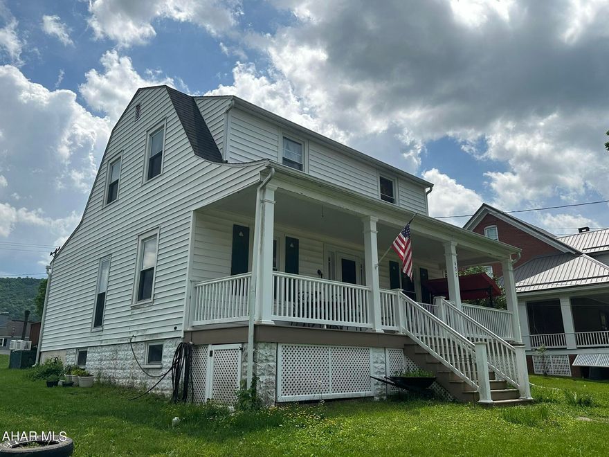 Move in ready 4 bedroom colonial in historic downtown Bedford. Beautiful neighborhood just a quick walk to all the shops, restaurants and trails Bedford has to offer. Large .49 acre yard with plenty of flat space for play, entertainment or recreation. One car detached garage. Spacious porch and rear deck. Home has gorgeous hardwood floors throughout. Large eat-in kitchen with all desirable amenities, garbage disposal and appliances included. Main floor laundry. Formal dining converted to a first floor bedroom with custom doors but easily convert back if desired. Mud room/den area provides a nice bonus space outside of living room. Living room with wood fireplace. Upstairs has three bedrooms and one full bath. Primary bedroom is spacious with two closets. Basement is a full unfinished space with toilet/sink, 200 amp electrical panel and storage space. Set up your showing today!