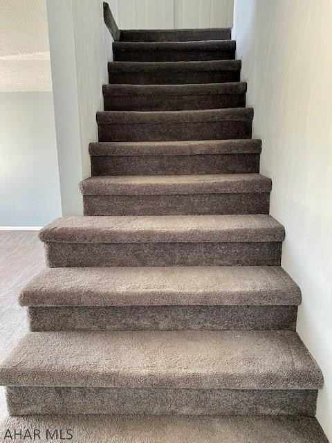 Maple Hollow - Residential