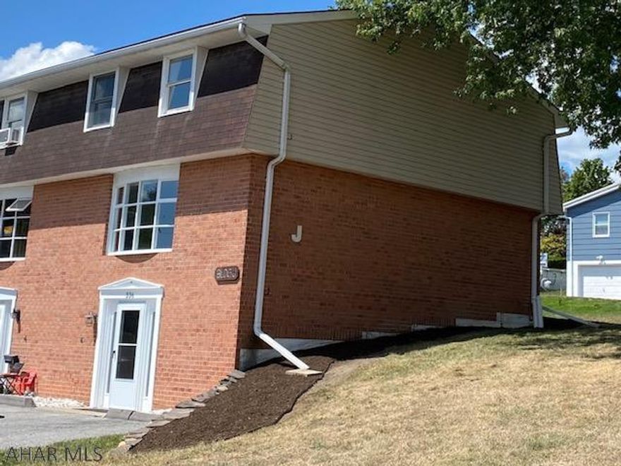 This is like a new unit!  All freshly painted.  Ready to move into, very well maintained and a must see!  3 Bedroom and finished basement, end unit townhouse.  $150 monthly Association Fee includes roof, outside building maintenance, grass cutting, snow plowing, swimming pool use, playground, fire insurance on outside of building.  All appliances included.  All you have to do is move in!