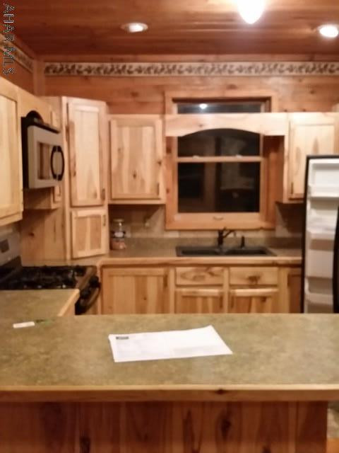 Glendale Yearound - Residential