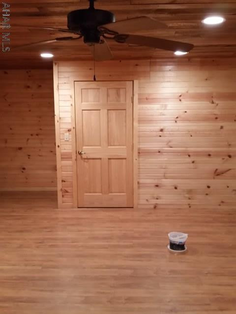 Glendale Yearound - Residential