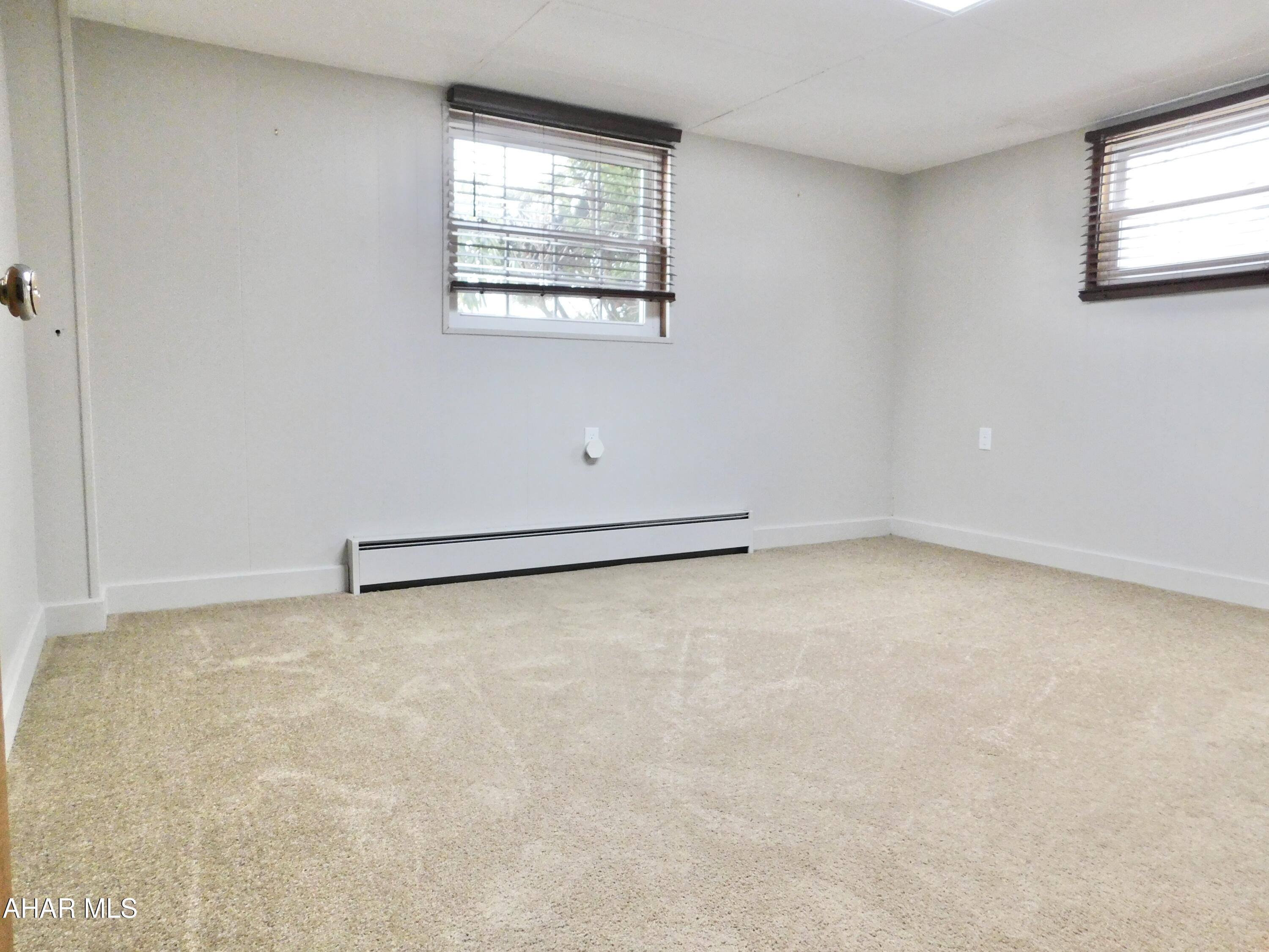 Llyswen - Residential