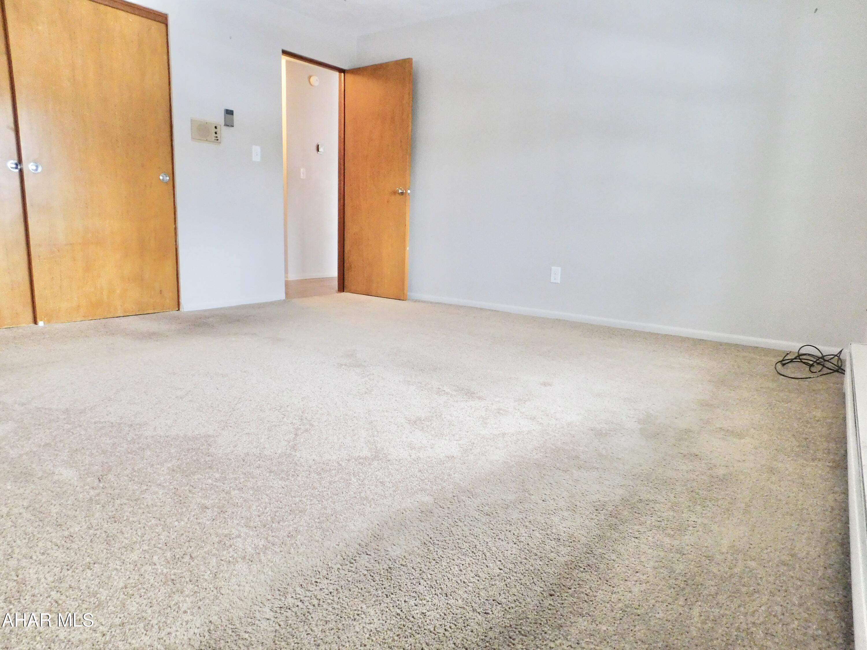 Llyswen - Residential