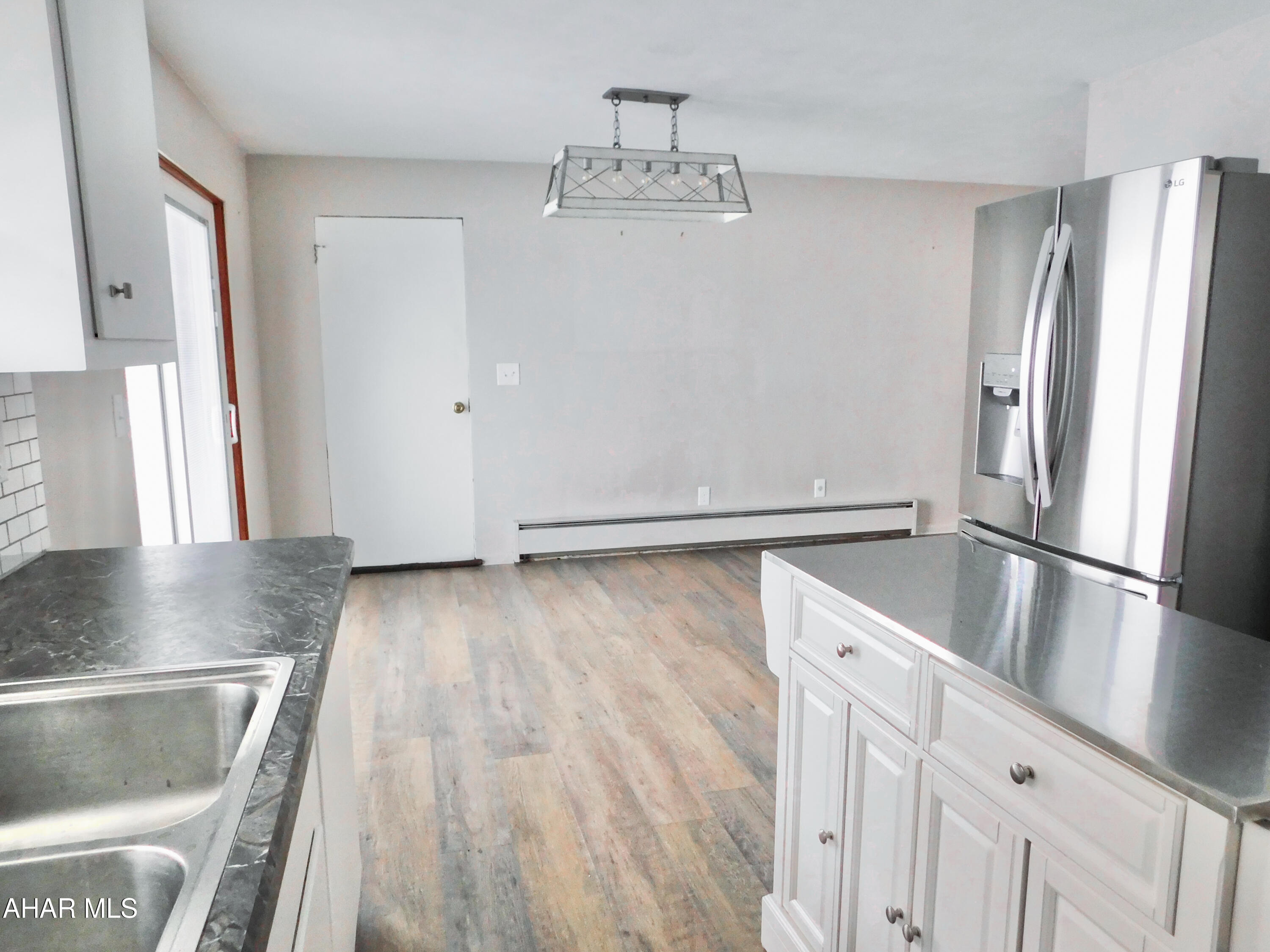 Llyswen - Residential