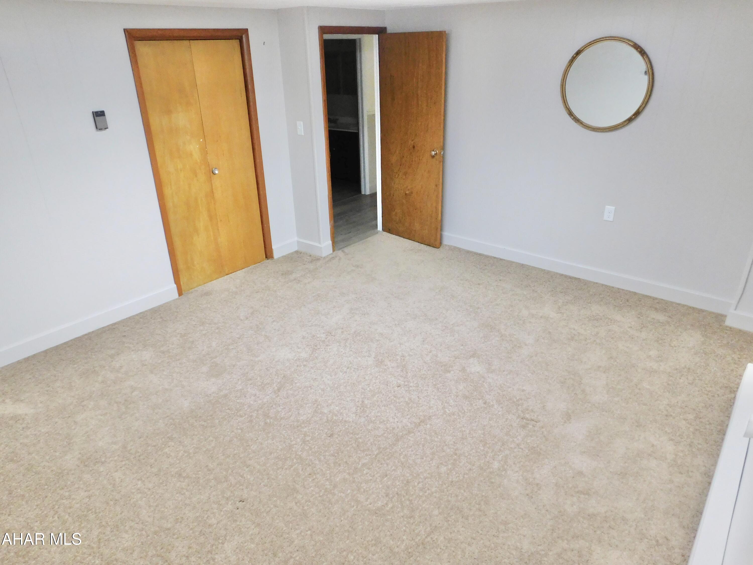 Llyswen - Residential