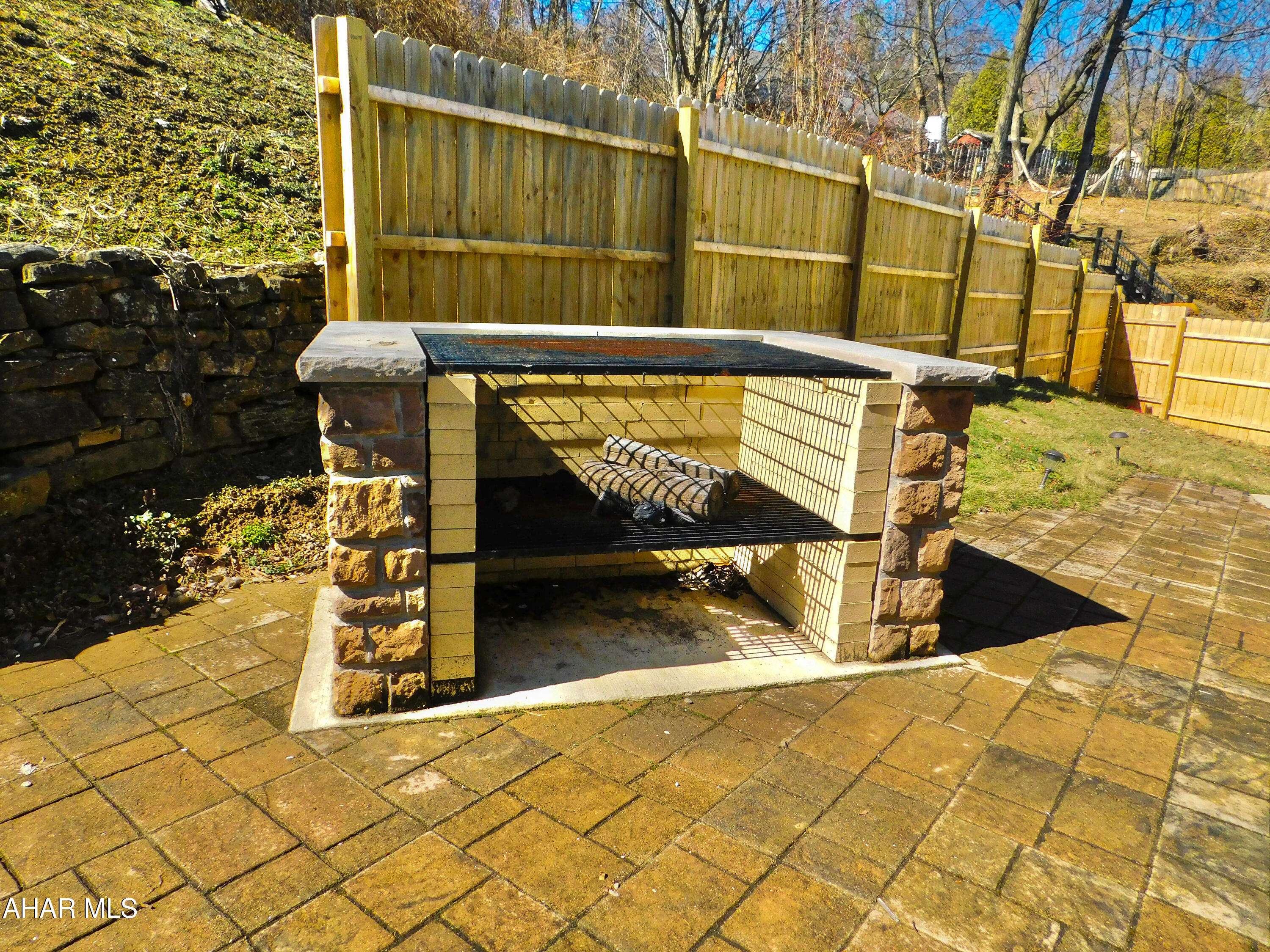 Llyswen - Residential