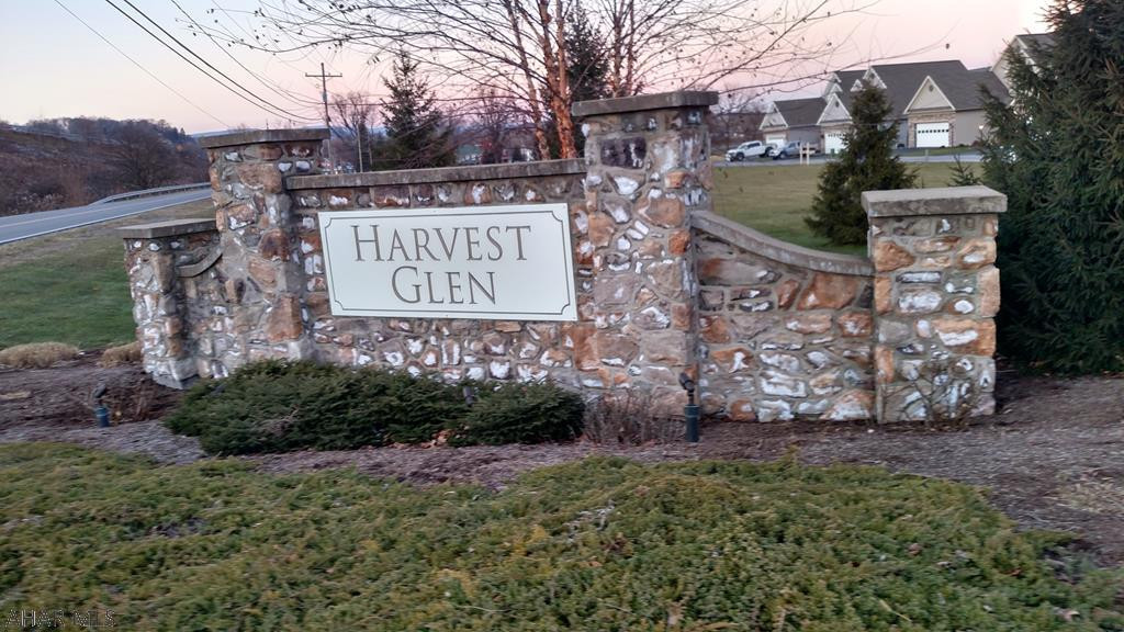 Harvest Glen - Residential