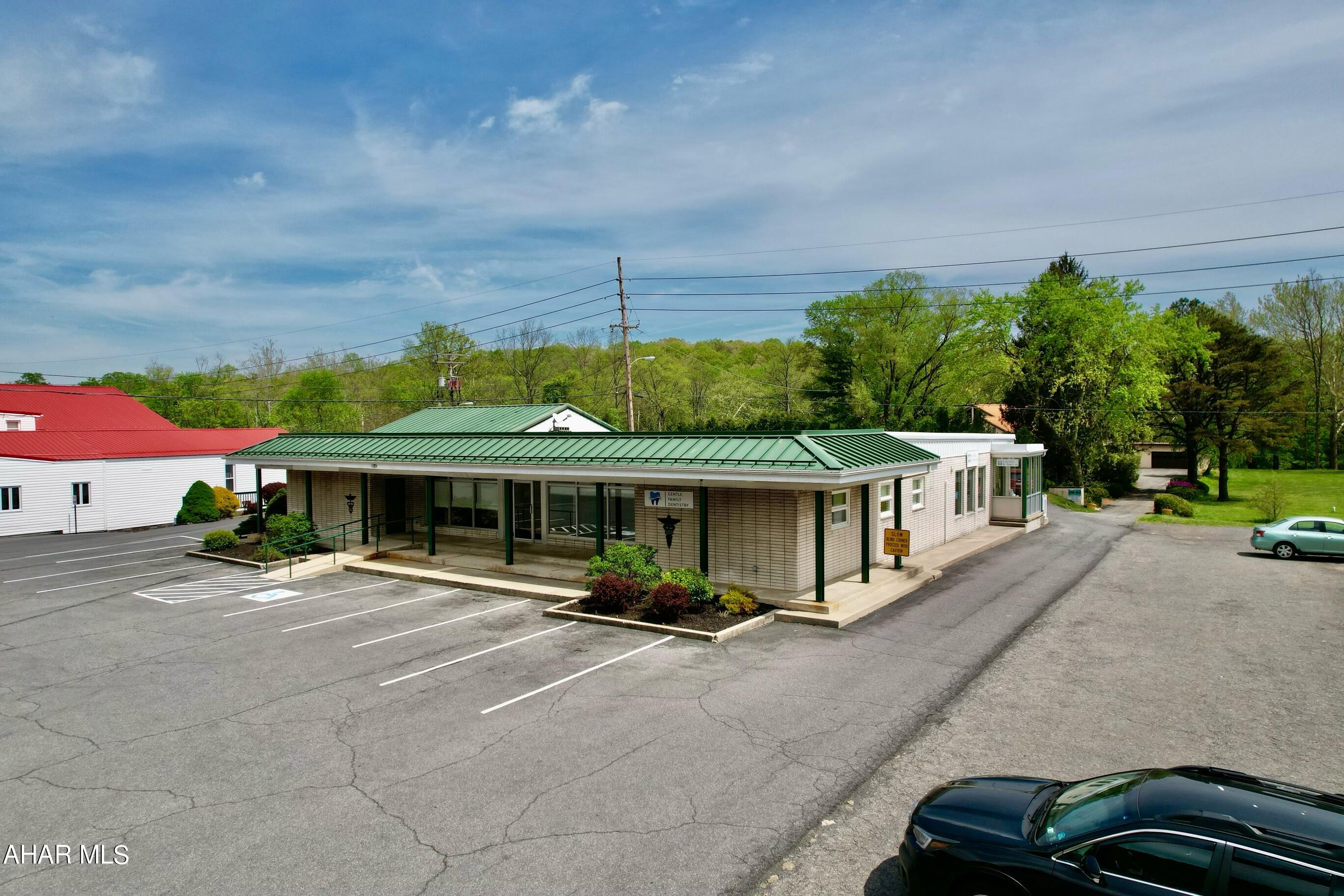 None - Commercial Lease