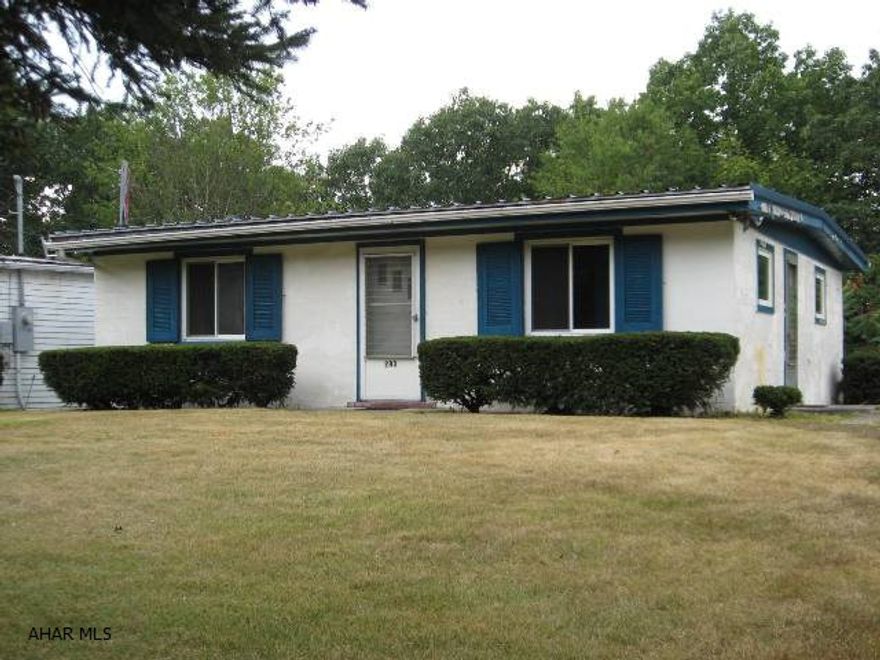 Enjoy this open concept retreat with low maintenance lawn.  Newer roof, windows and well since 2011.  The perfect getaway located just minutes to Shawnee State Park where you can enjoy their walking/biking trails, swimming, fishing and boating.