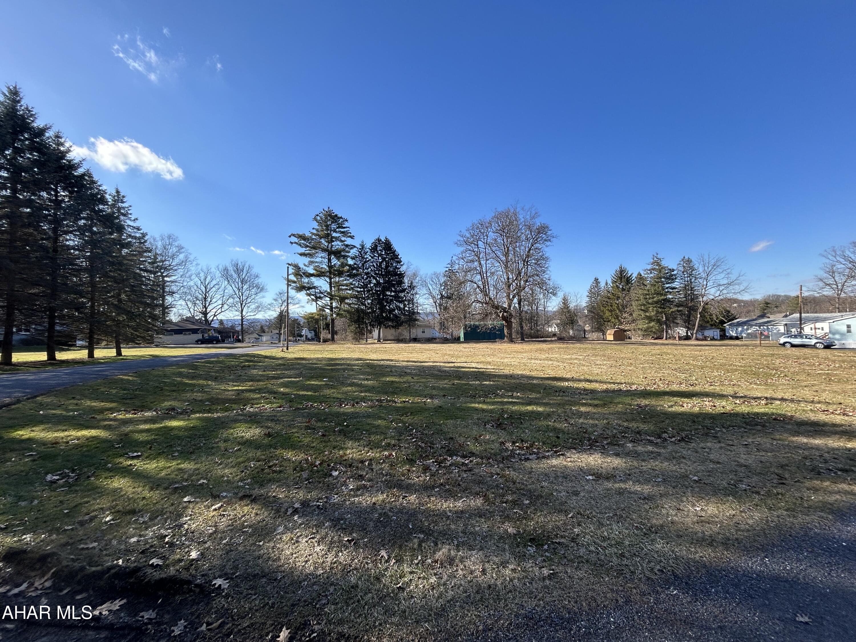 Greenwood - Commercial Sale