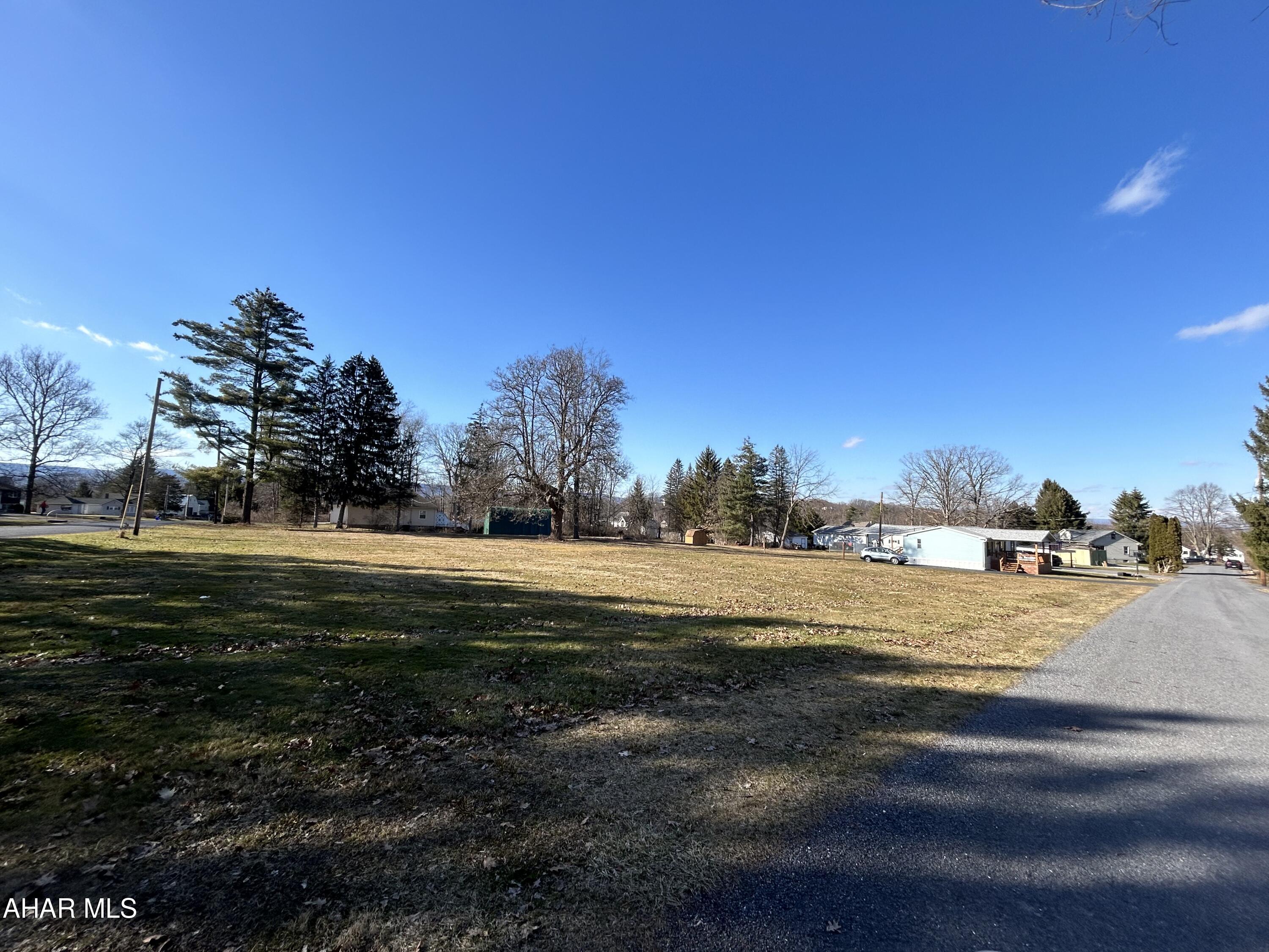 Greenwood - Commercial Sale