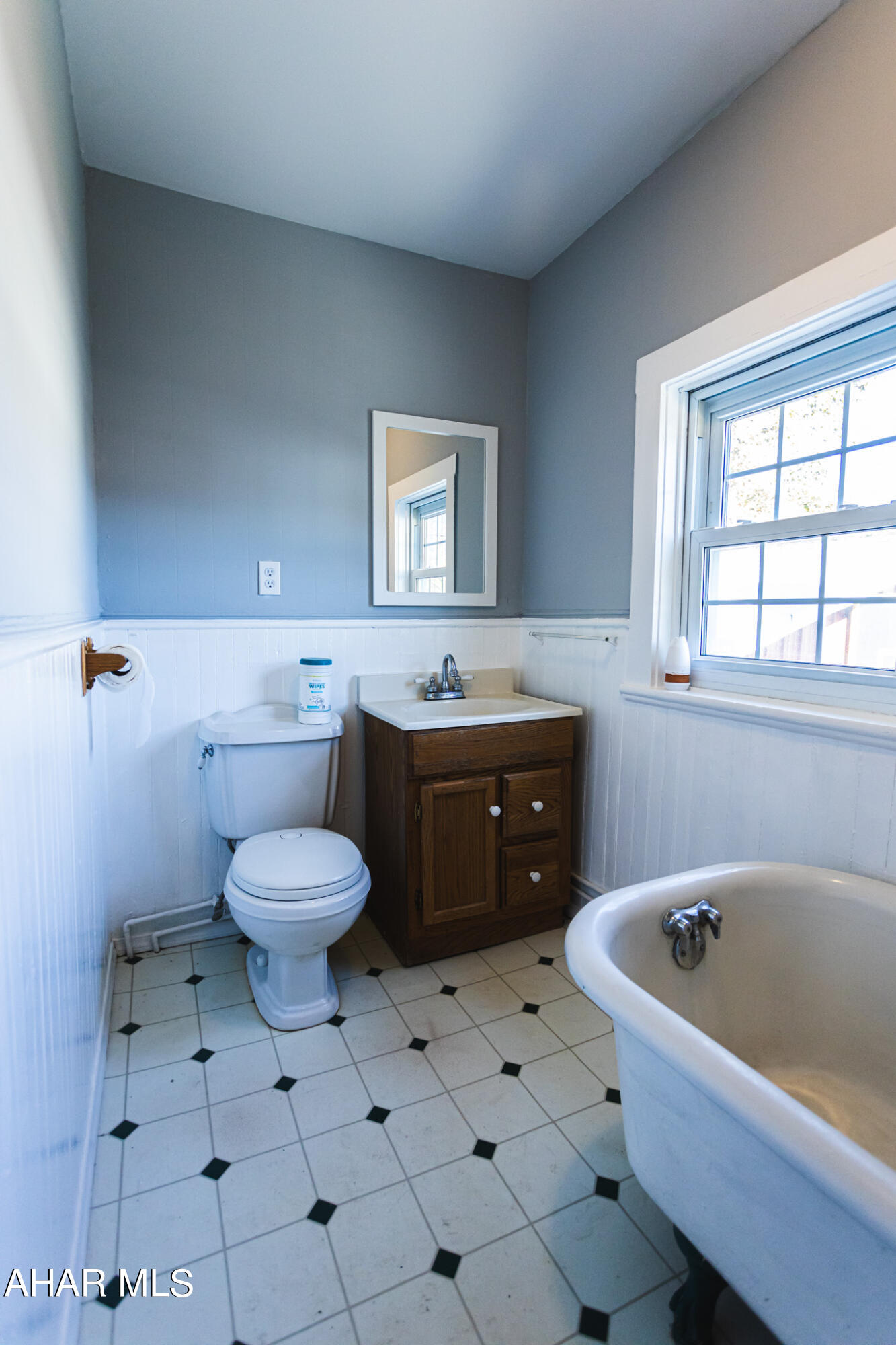 Unknown - Residential