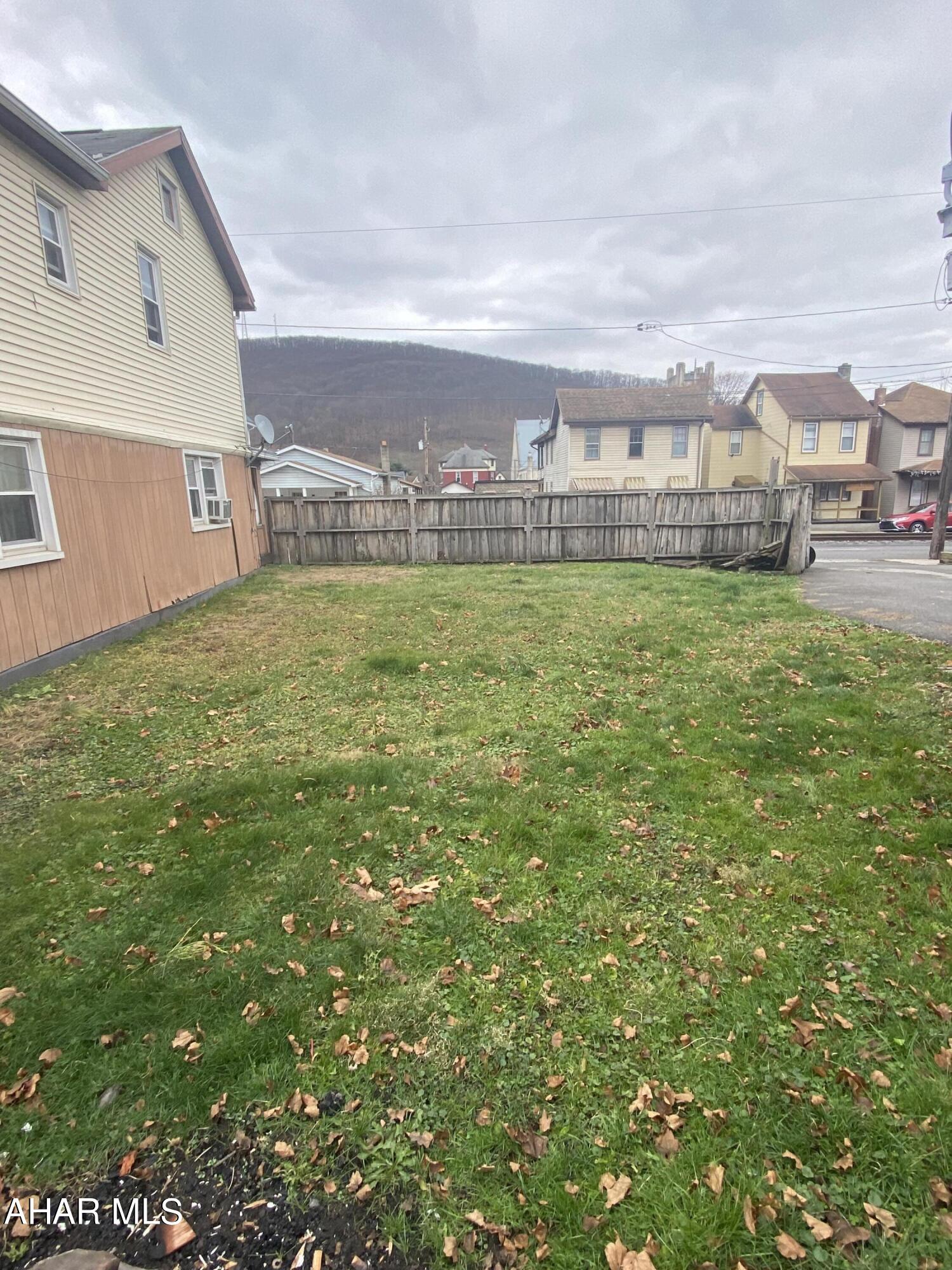 Unknown - Residential