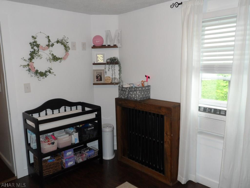 Juniata - Residential