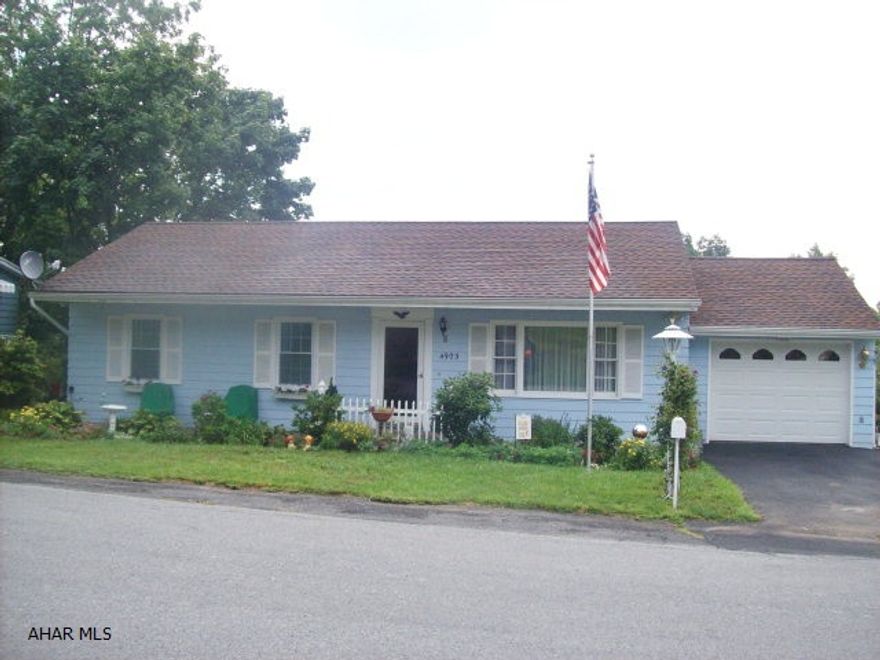 Beautiful Highland Park rancher located on a cul-de-sac. 3 bedrooms, 2 baths, central air, finished basement, newer roof, furnace, & hot water tank. Cheerful & bright sunroom with view. All appliances included.