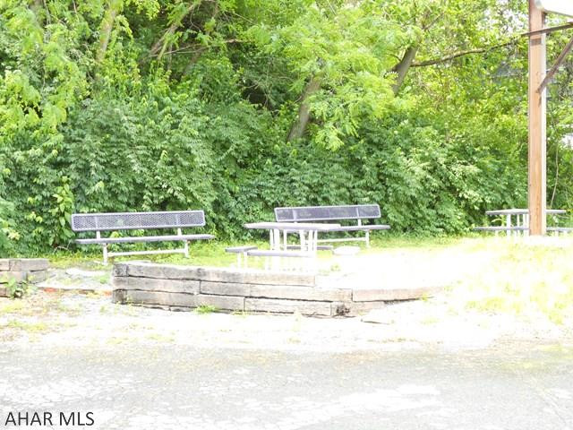 Mansion Park - Commercial Sale