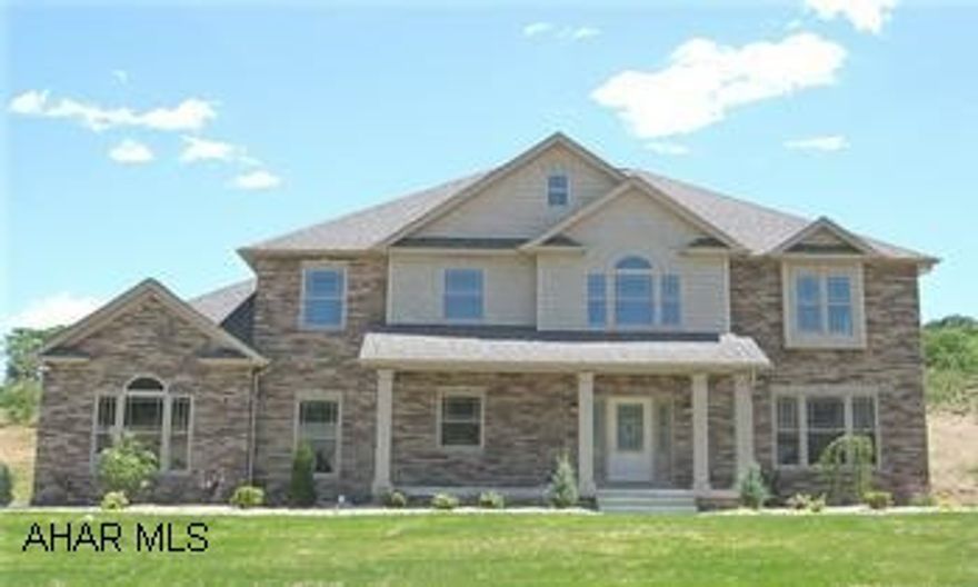 1ST FLOOR IS OPEN W/ HW FLOORS-W/ BUILT IN SHELVES/ WET BAR-STONE ACCENTS-1ST FLOOR STUDY-DUEL WALK IN CLOSETS-TILE SHOWER W/ TRIPLE SHOWER HEADS-NOT TO BE MISSED. GRANITE ISLAND IN KITCHEN WITH GRANITE COUNTER TOP.  CONTACT SUSAN. 935-8252. 1ST FLOOR IS OPEN W/ HW FLOORS-W/ BUILT IN SHELVES/ WET BAR-STONE ACCENTS-1ST FLOOR STUDY-DUEL WALK IN CLOSETS-TILE SHOWER W/ TRIPLE SHOWER HEADS-NOT TO BE MISSED. GRANITE ISLAND IN KITCHEN WITH GRANITE COUNTER TOP.  CONTACT SUSAN. 935-8252.