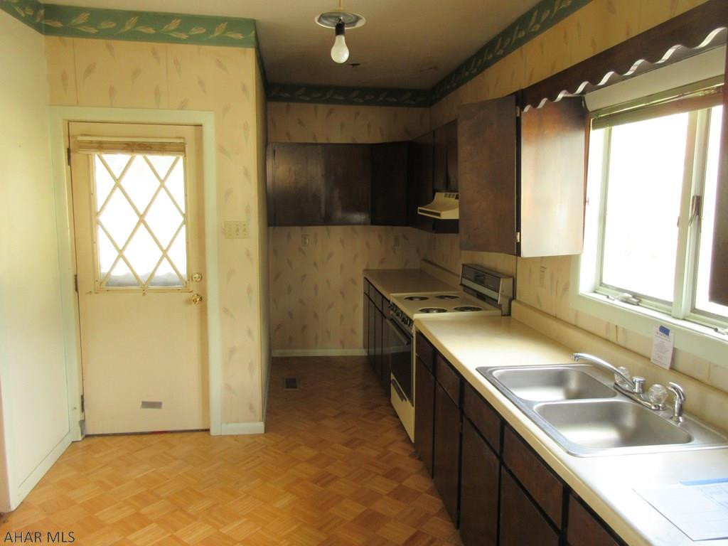 Juniata - Residential