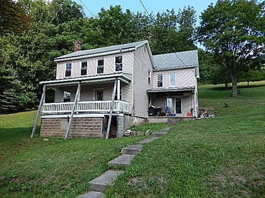 5.5 acres, 4 bedroom, 2 bath, 2 story in Bellwood School District. This home needs to have the renovation completed. Currently the home is not ready for an inhabitant. Garage needs torn down.