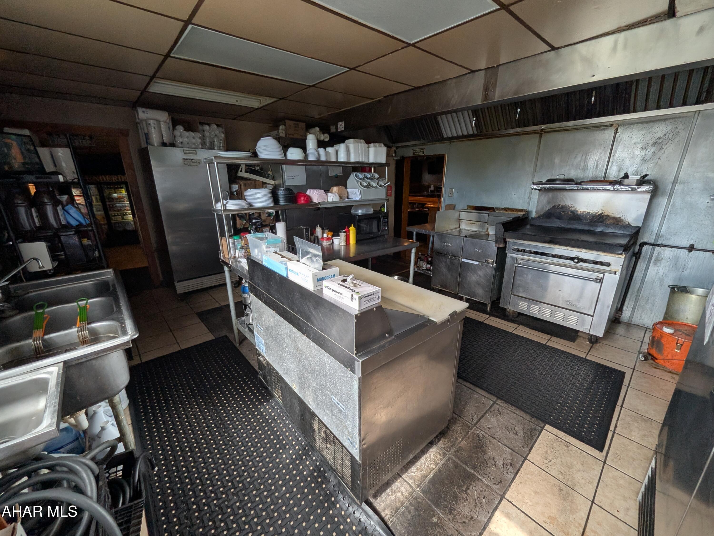 Bellwood Boro - Commercial Sale