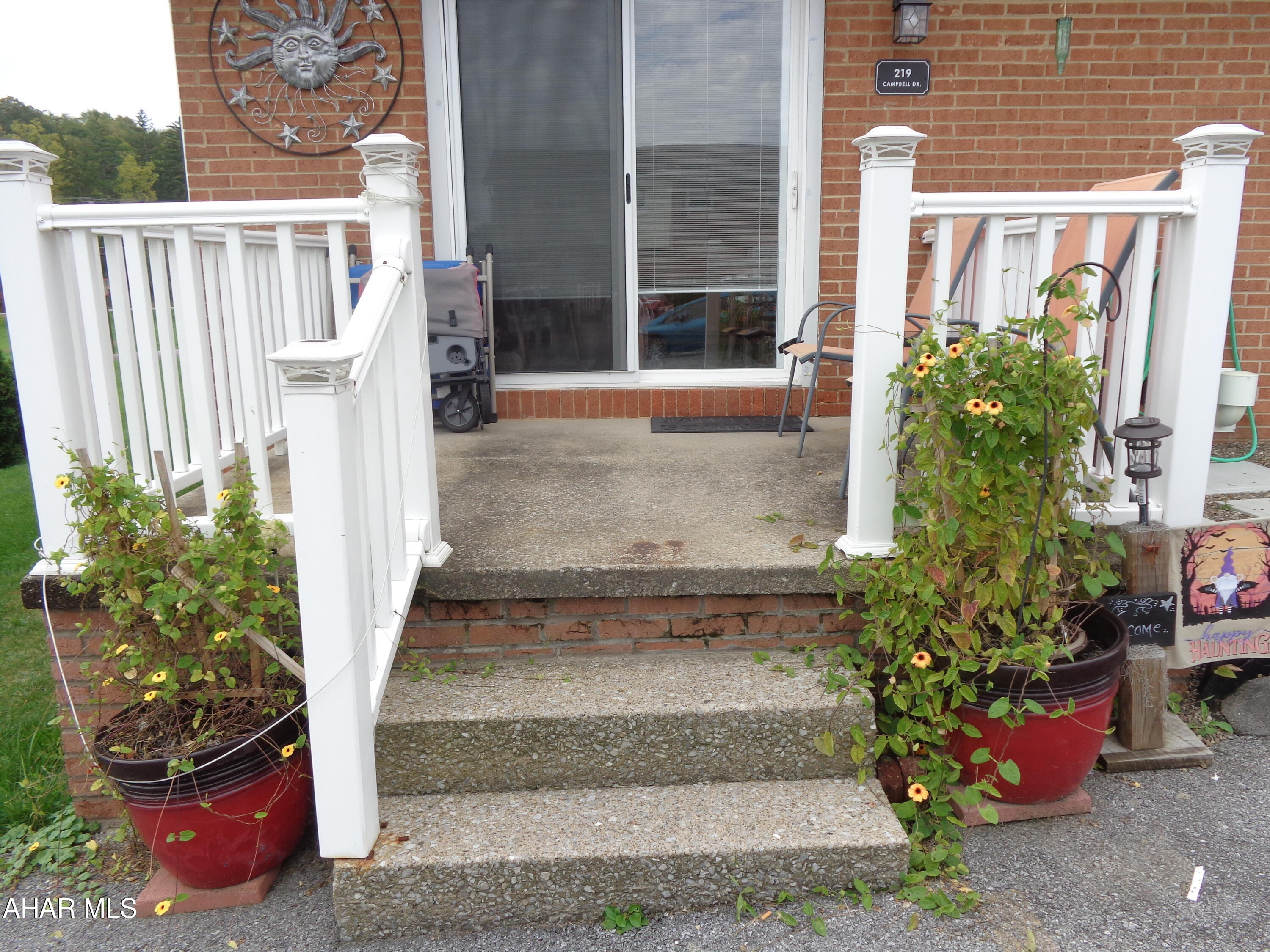 Maple Hollow - Residential