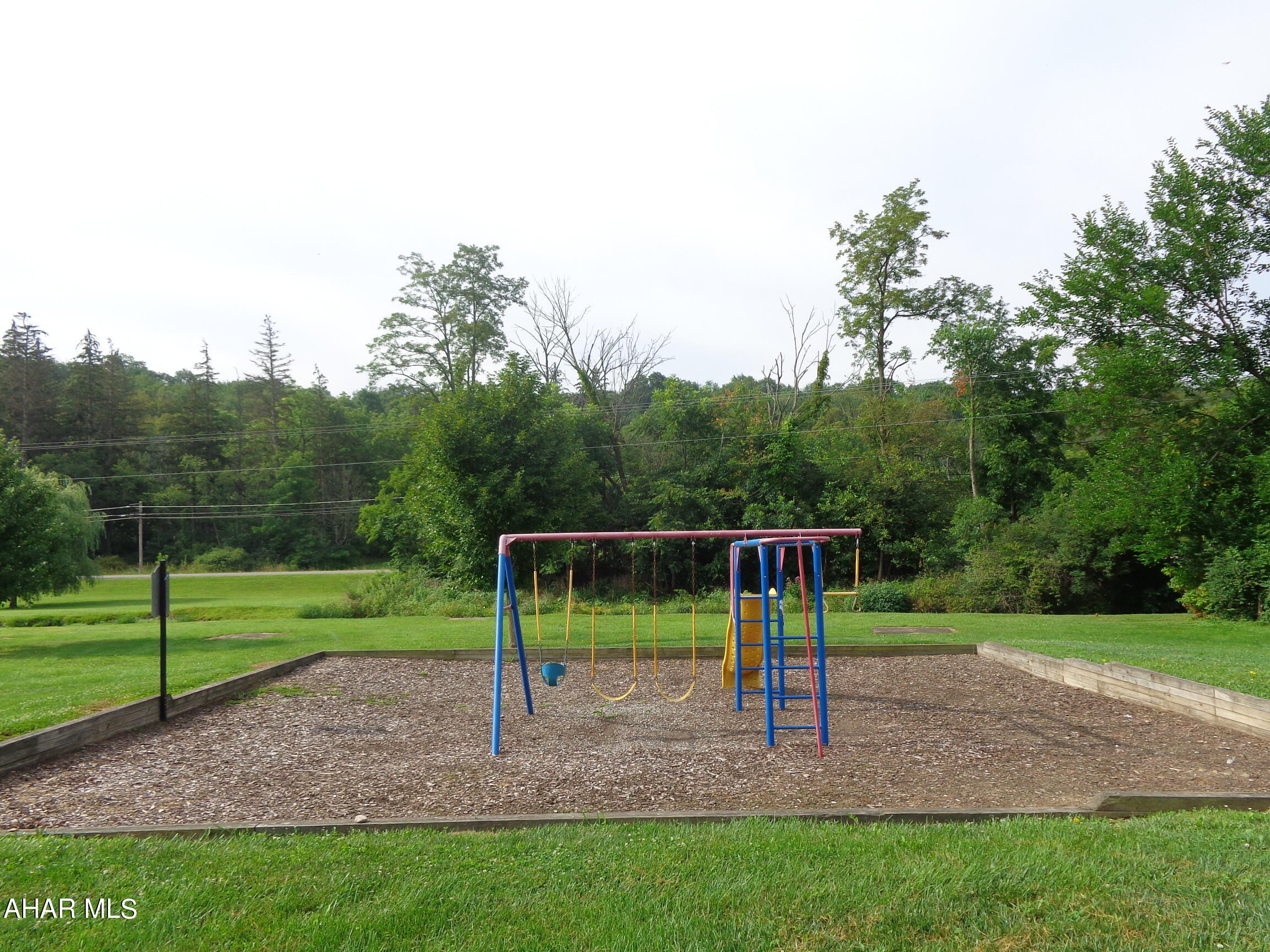 Maple Hollow - Residential