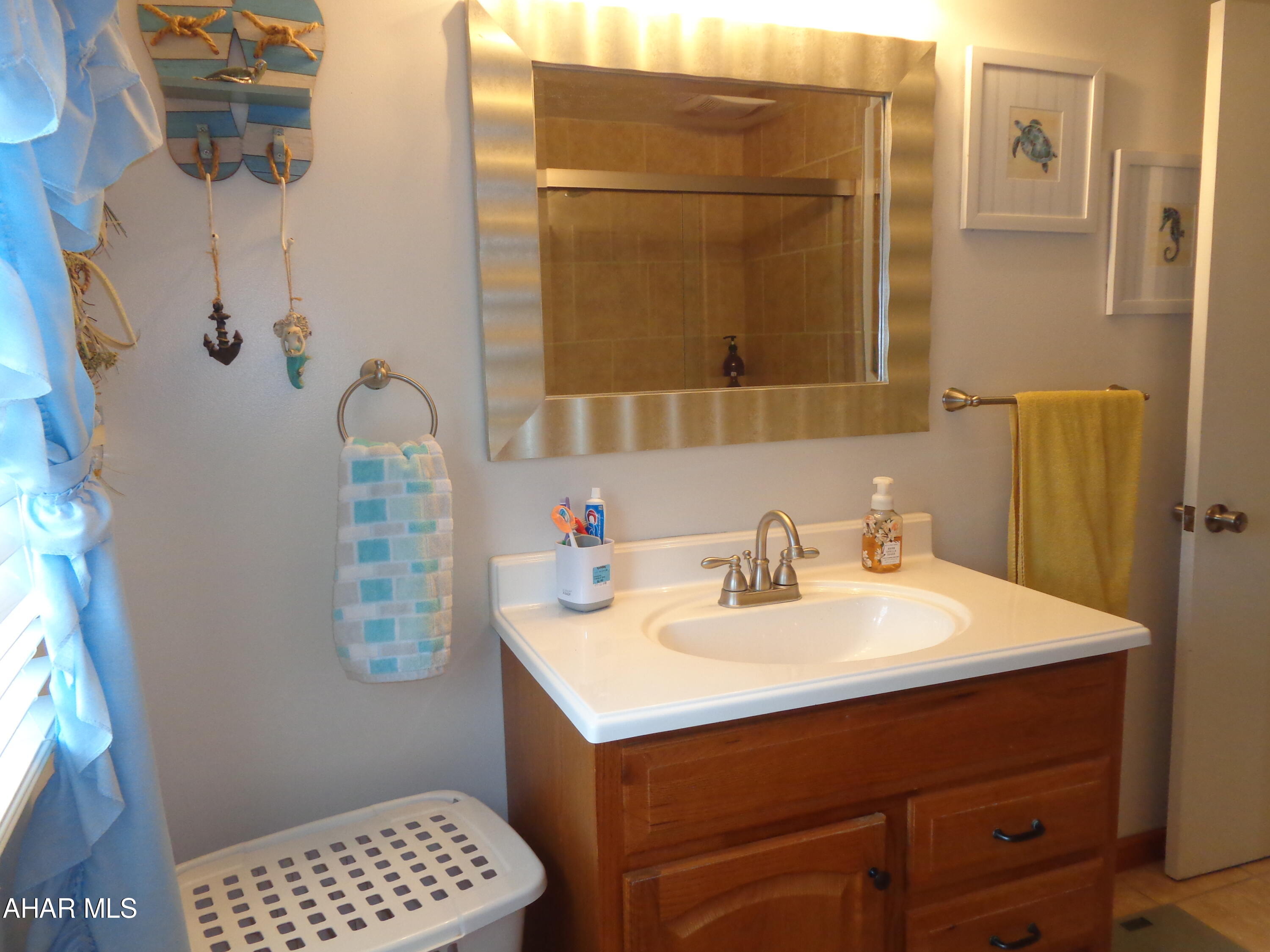 Maple Hollow - Residential