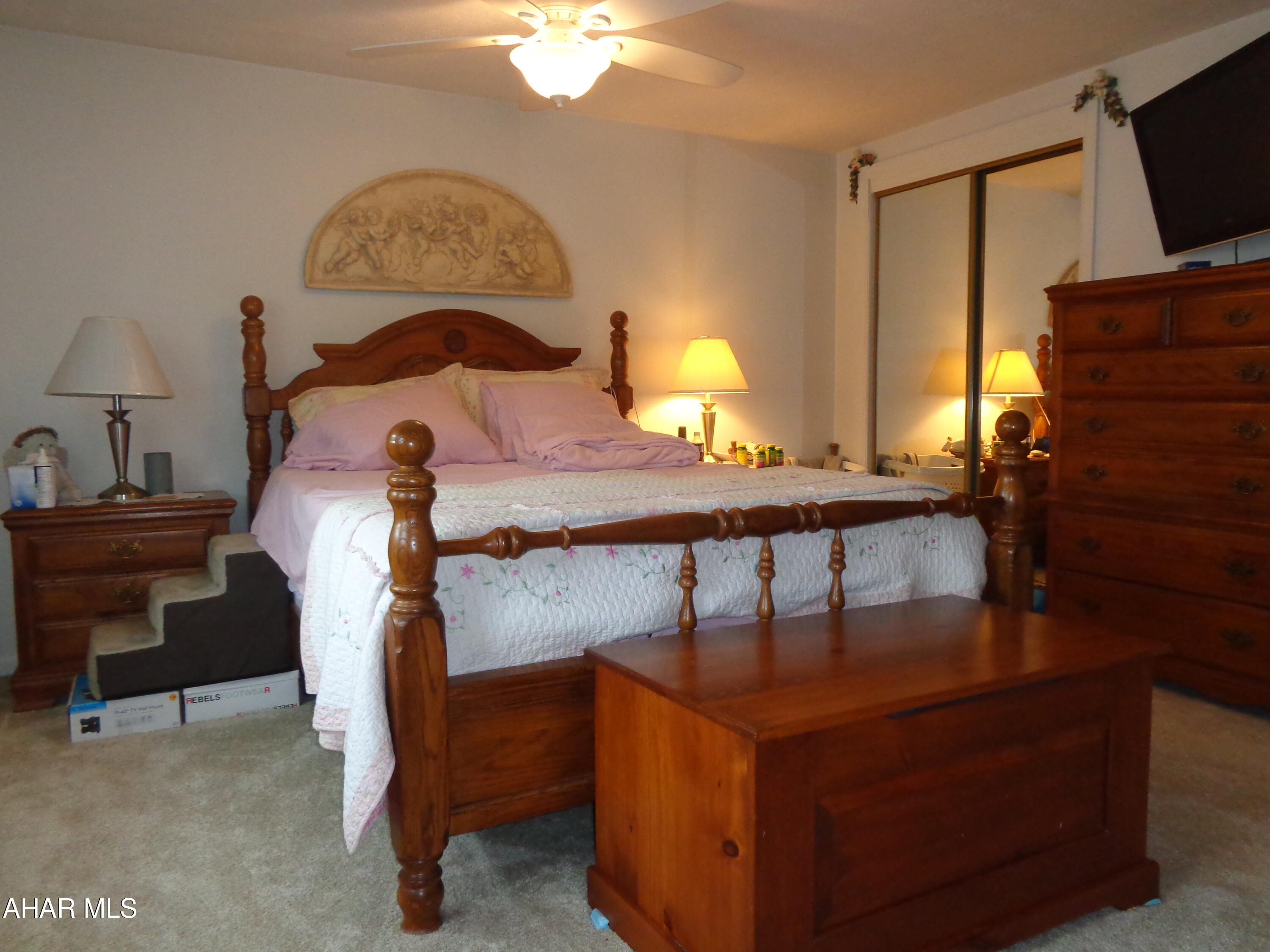 Maple Hollow - Residential