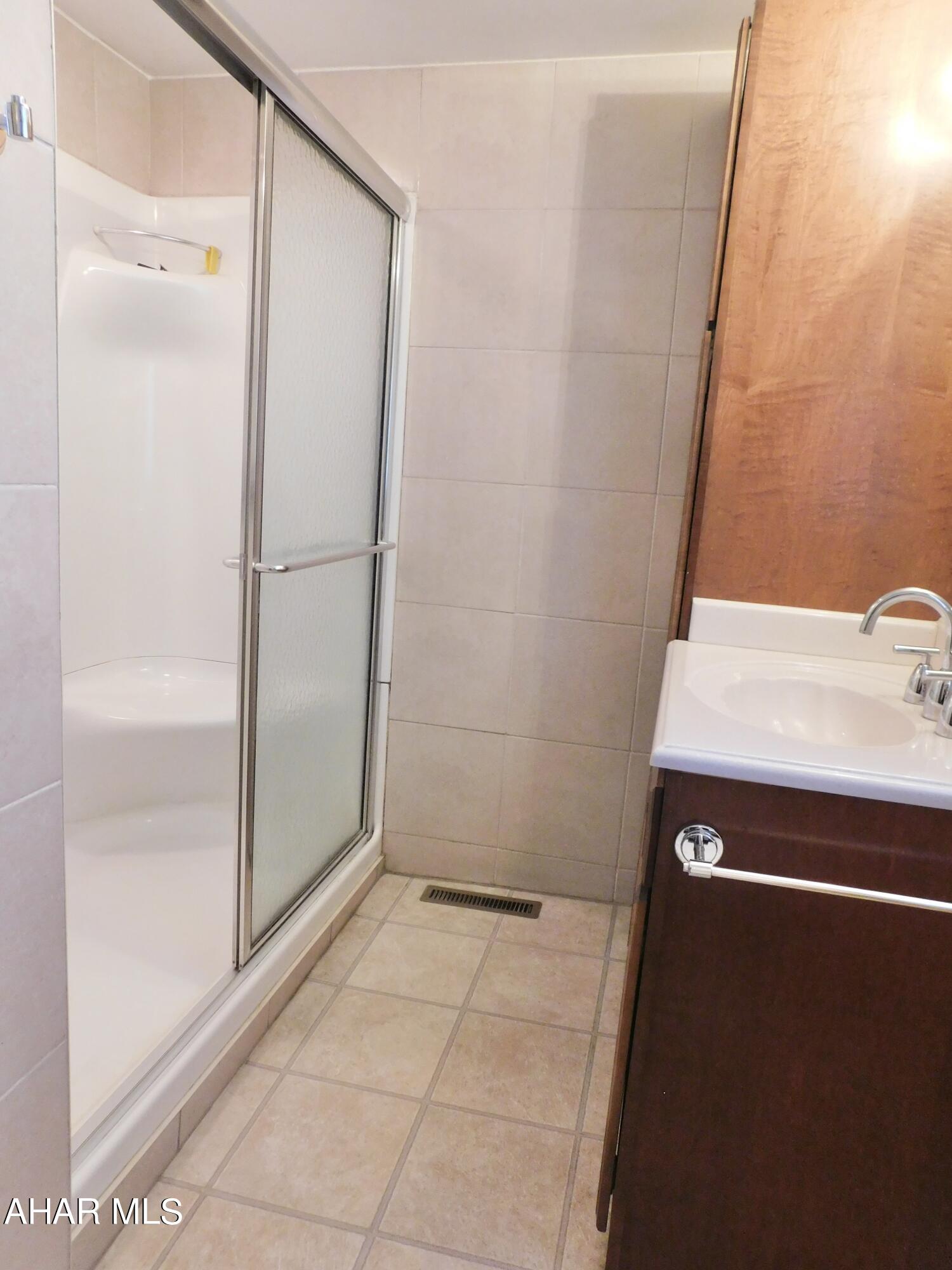 Sinking Valley - Residential