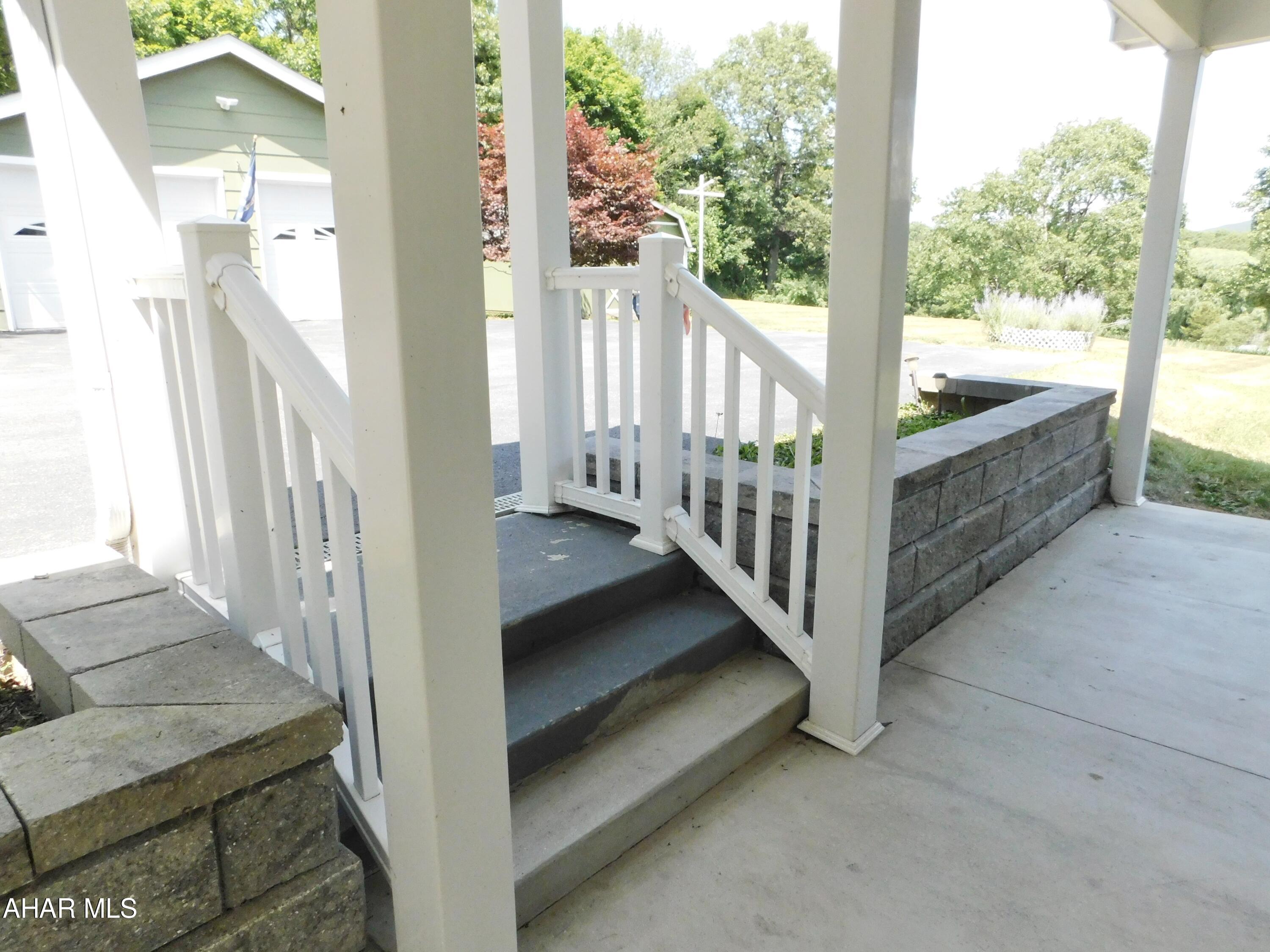 Sinking Valley - Residential