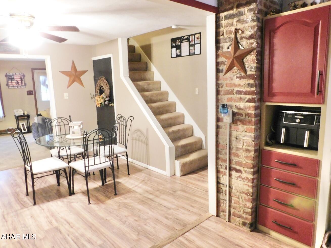 Juniata Gap - Residential