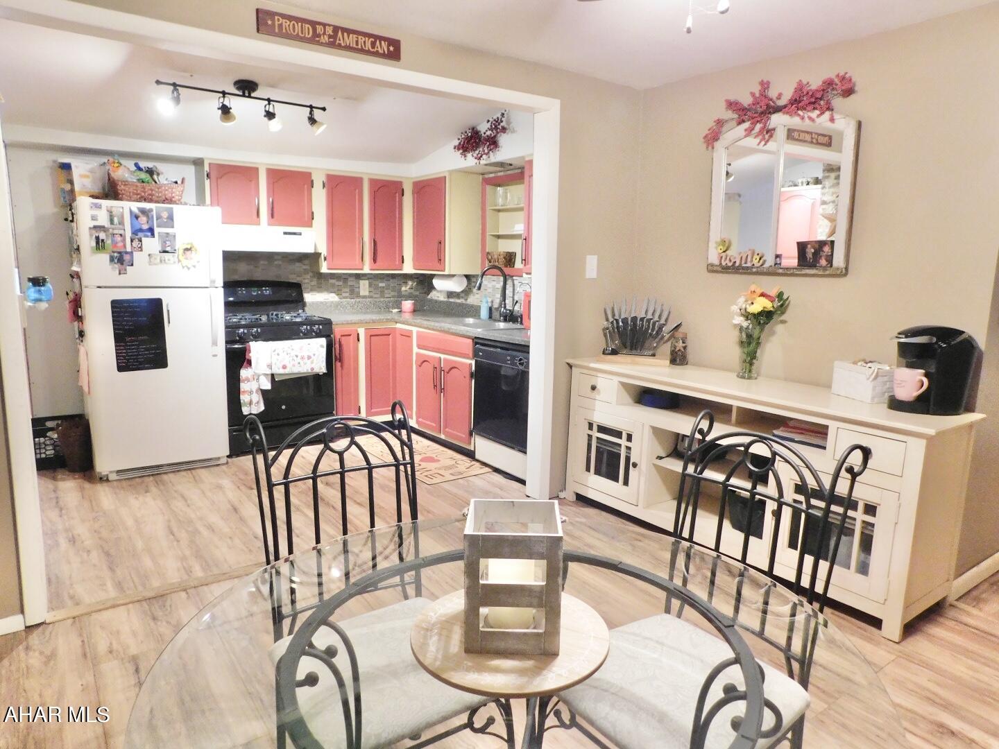 Juniata Gap - Residential