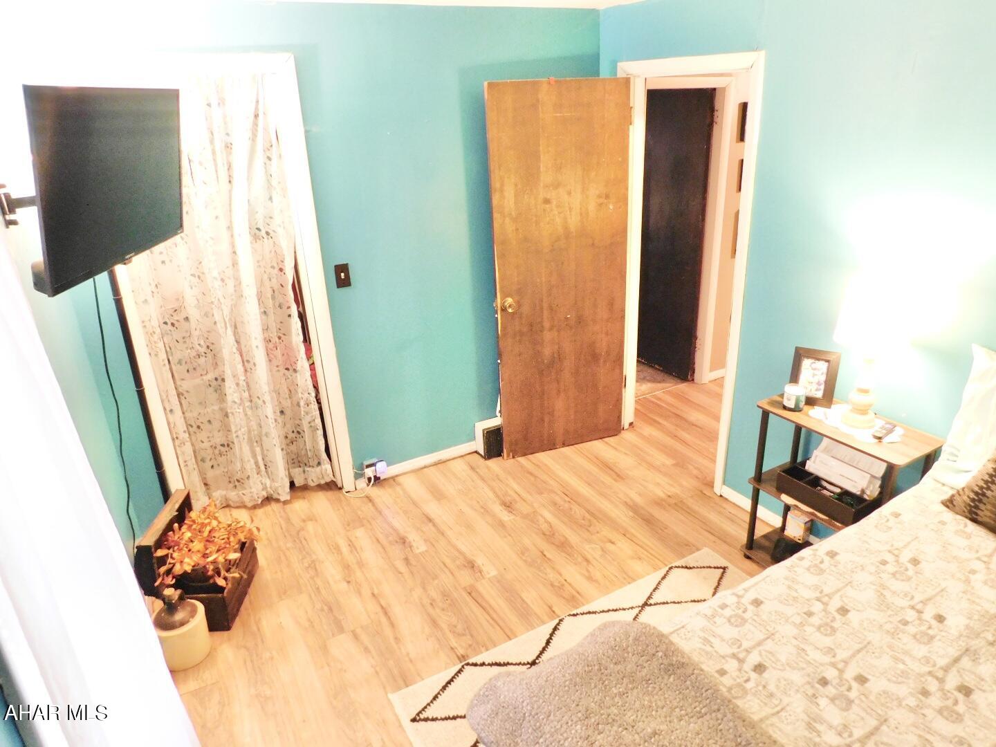 Juniata Gap - Residential