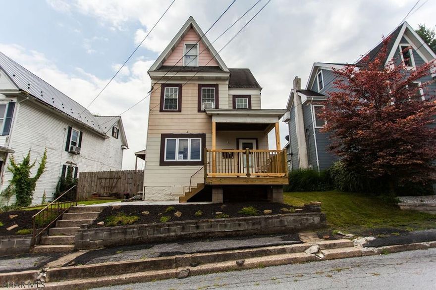 This house is ready for you! Beautiful kitchen, refinished bathroom, and back patio to enjoy summer evenings. This property also features an in ground pool, 1 car garage, and off-street parking.