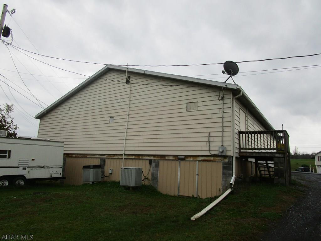 Unknown - Commercial Sale