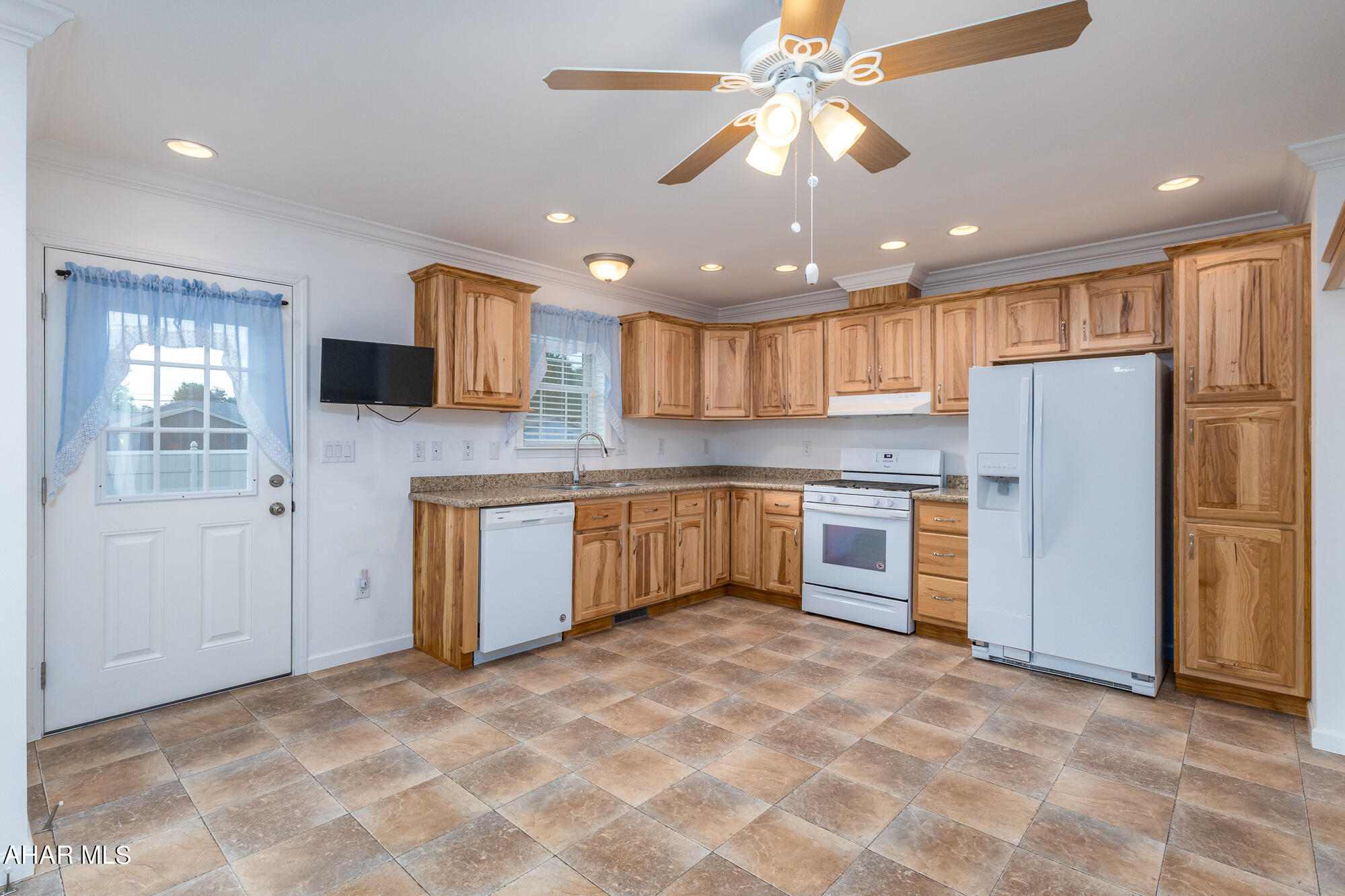 Deer Meadow 55+ Gated Community - Residential