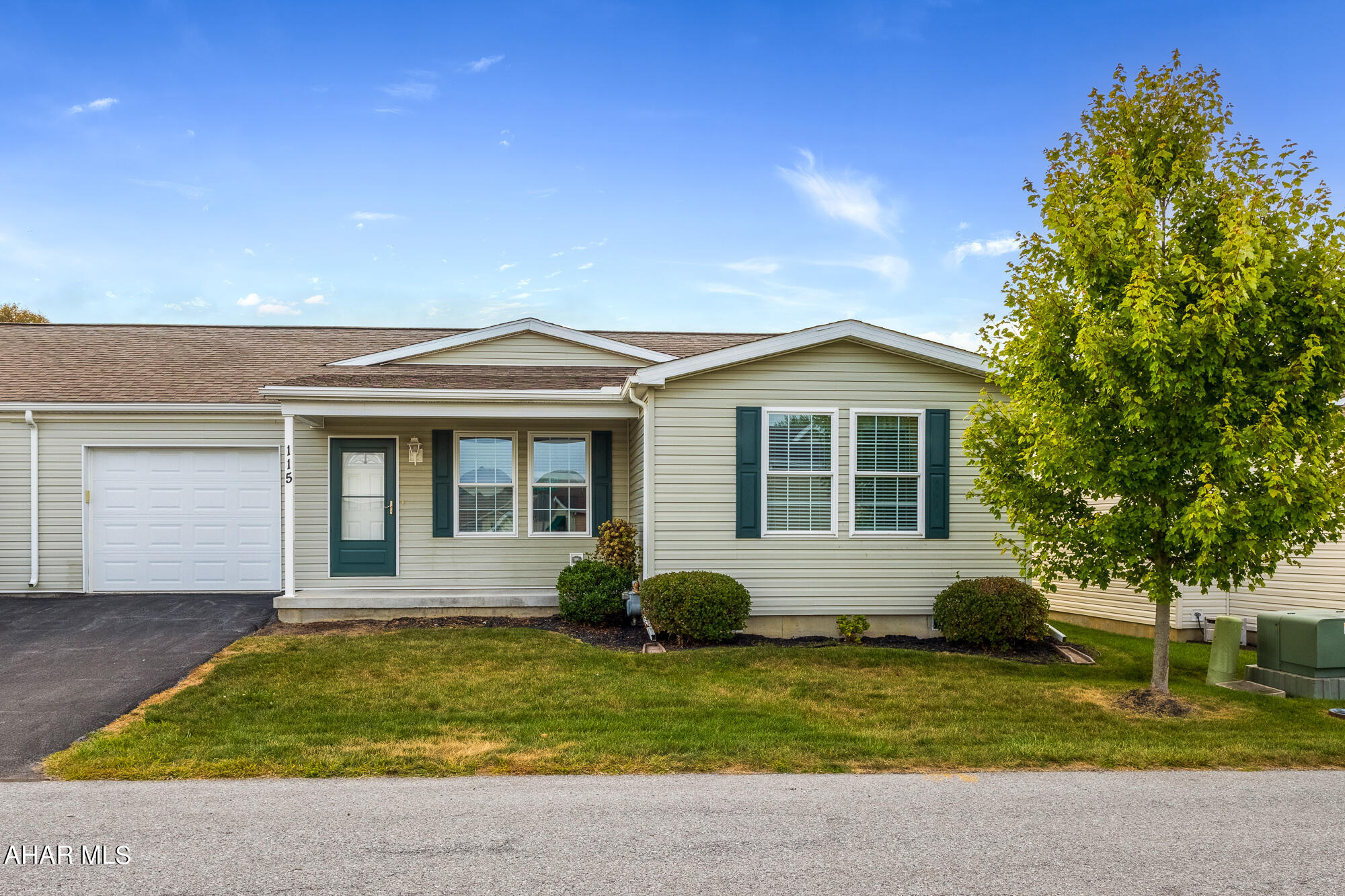 Deer Meadow 55+ Gated Community - Residential