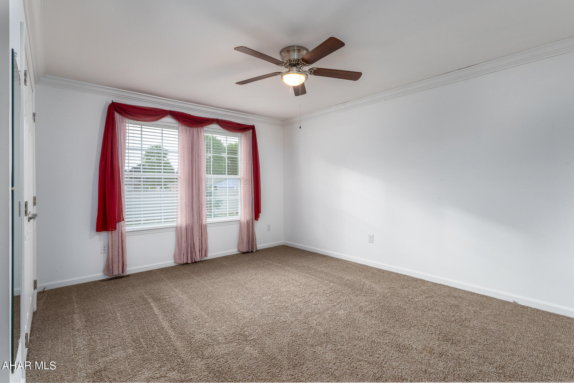 Deer Meadow 55+ Gated Community - Residential