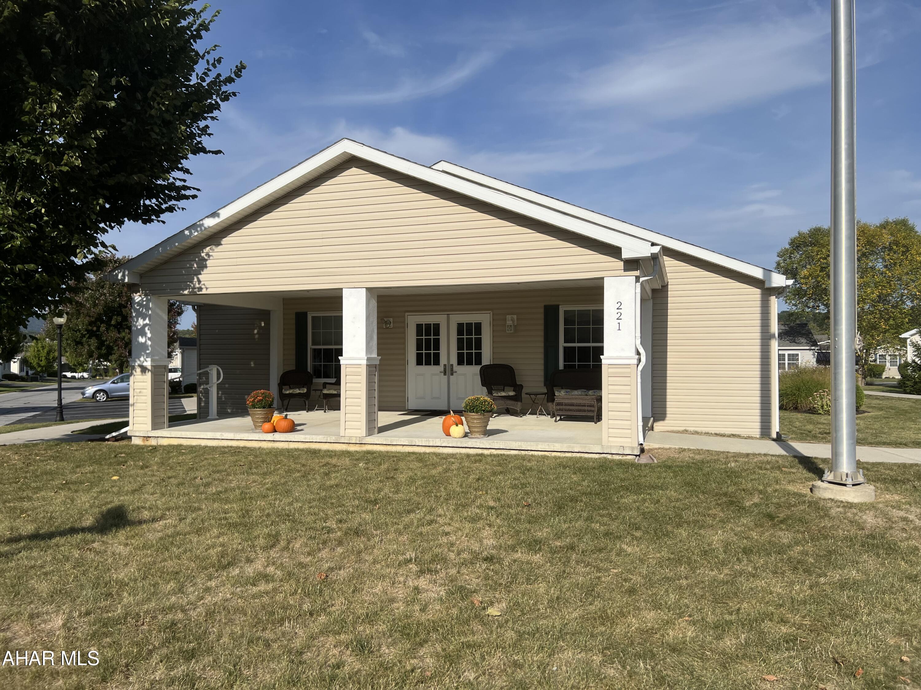 Deer Meadow 55+ Gated Community - Residential