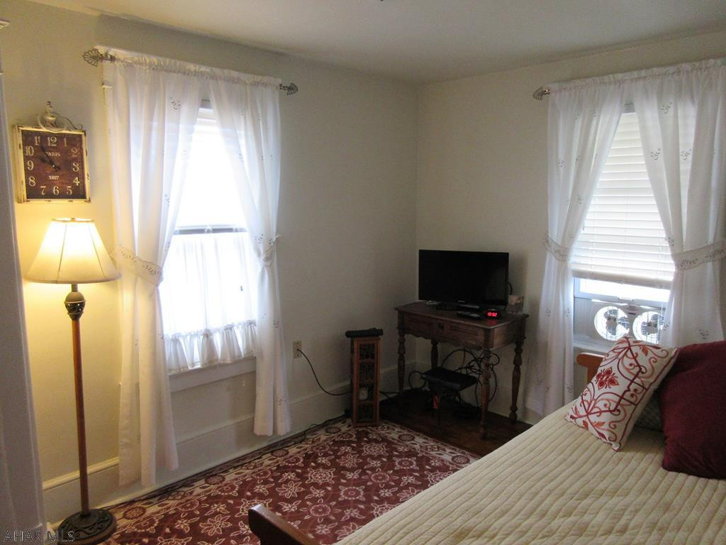 Hollidaysburg - Residential